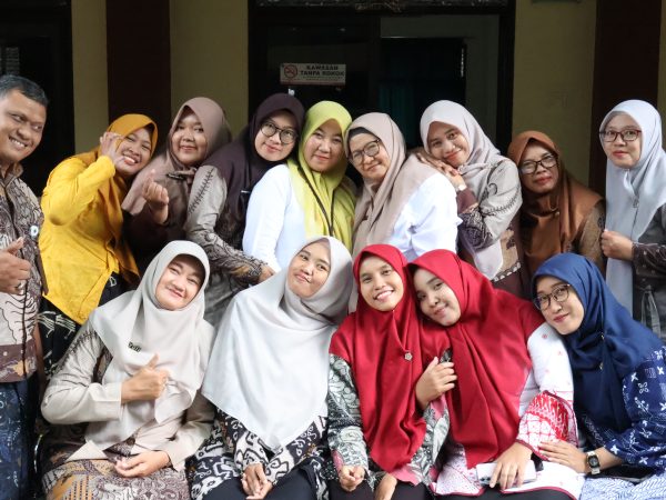 Selamat Pindah Tugas - SMAN 2 BAE KUDUS