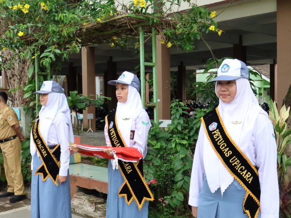 Upacara Bendera SMAN 2 BAE KUDUS -  9 Februari 2026